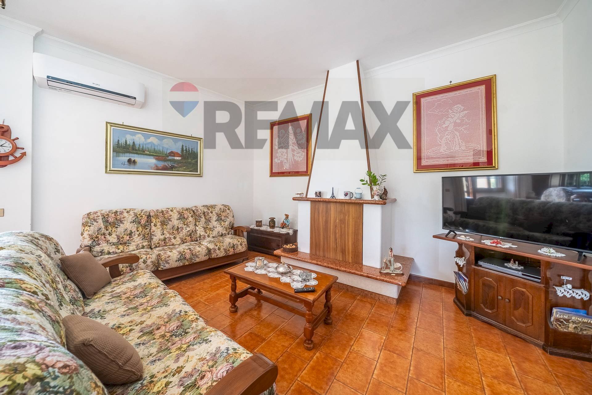 Soggiorno - Villa via della castagnetta
38, Ardea - foto 3
