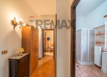 Hall / corridoio - Villa via della castagnetta
 
38, Ardea - foto 32