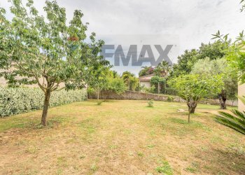 Giardino - Villa via della castagnetta
 
38, Ardea - foto 59