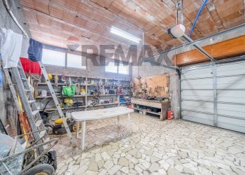 Palestra - Villa via della castagnetta
 
38, Ardea - foto 83