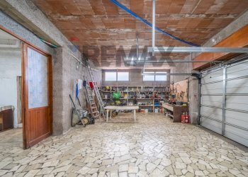 Parcheggio - Villa via della castagnetta
 
38, Ardea - foto 84