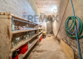 Dispensa di stoccaggio - Villa via della castagnetta
 
38, Ardea - foto 88