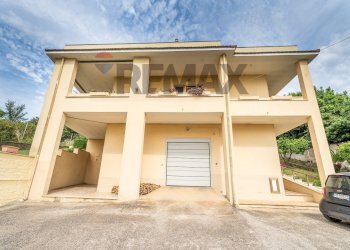 Casa all\'aperto - Villa via della castagnetta
 
38, Ardea - foto 90