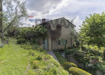 Giardino - Villa Via Della Torre
 
98, Paciano - photo 5