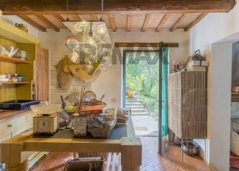 Sala da pranzo - Villa Via Della Torre
 
98, Paciano - photo 9