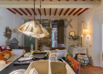 Soggiorno - Villa Via Della Torre
 
98, Paciano - photo 23