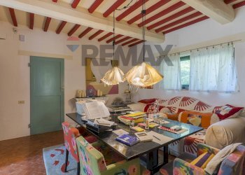 Sala da pranzo - Villa Via Della Torre
 
98, Paciano - photo 25