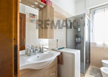 Bagno - Bilocale Via Giuseppe Di Vittorio
 
235, Sesto San Giovanni - foto 14