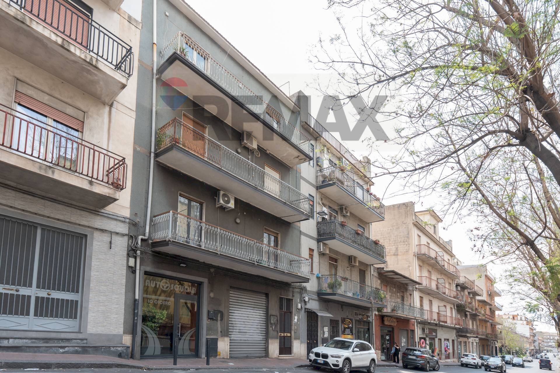 Edificio all\'aperto - Apartment Via Catania
 
250, Adrano - photo 1