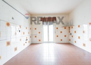 Stanza vuota - Apartment Via Catania
 
250, Adrano - photo 3