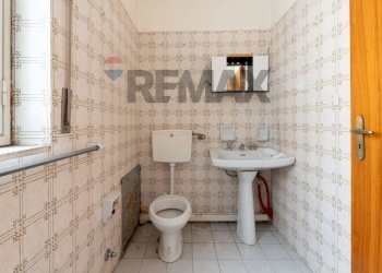 Bagno - Apartment Via Catania
 
250, Adrano - photo 11