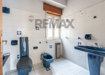 Bagno - Apartment Via Catania
 
250, Adrano - photo 18