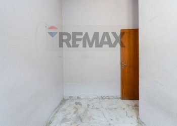 Stanza vuota - Apartment Via Catania
 
250, Adrano - photo 27