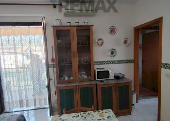 Sala da pranzo - Bilocale Via Simone Neri
 
11, Mascali - foto 21