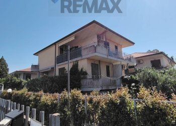 Edificio all\'aperto - Bilocale Via Simone Neri
 
11, Mascali - foto 60