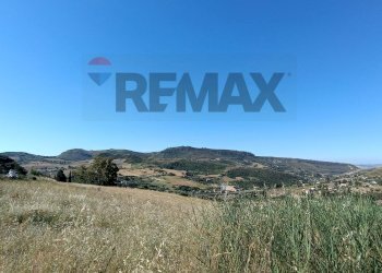 Vista delle montagne - Stabile - Palazzo Contrada Santa Mariola, Enna - foto 14