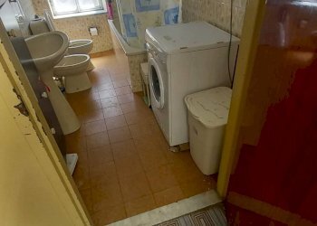 Bagno - Independent house via san salvatore
 
10, Roccella Valdemone - photo 4