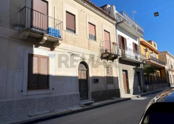 Edificio all\'aperto - Semi-detached house via francesco crispi
 
278, Alì Terme - photo 2