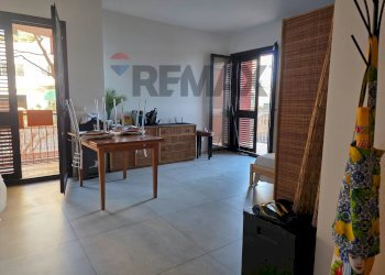 Soggiorno - Quadrilocale Via Lungomare
 
86, Sant'Alessio Siculo - foto 3
