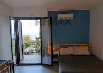 Camera / camera da letto - Quadrilocale Via Lungomare
 
86, Sant'Alessio Siculo - foto 10