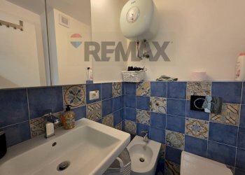 Bagno - Quadrilocale Via Lungomare
 
86, Sant'Alessio Siculo - foto 14