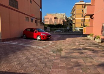 Edificio all\'aperto - Quadrilocale Via Lungomare
 
86, Sant'Alessio Siculo - foto 46