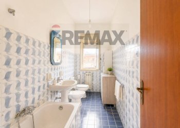 Bagno - Appartamento via circumvallazione
 
8, Riposto - foto 7