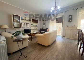Sala da pranzo - Appartamento VIA POSILLIPO, Giardini-Naxos - foto 3