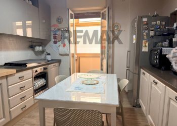 Cucina - Appartamento VIA POSILLIPO, Giardini-Naxos - foto 10