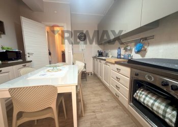 Cucina - Appartamento VIA POSILLIPO, Giardini-Naxos - foto 12