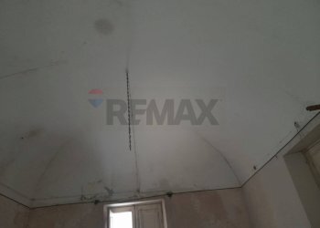 Dettagli - Casa indipendente Via San Sebastiano
 
2, Riposto - foto 12