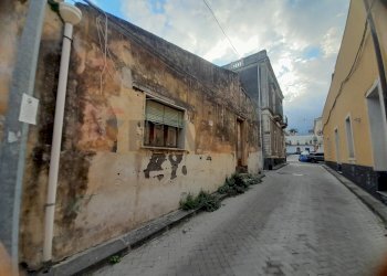 Edificio all\'aperto - Casa indipendente Via San Sebastiano
 
2, Riposto - foto 32