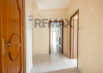 Hall / corridoio - Appartamento Via III retta ponente
 
16, Belpasso - foto 3