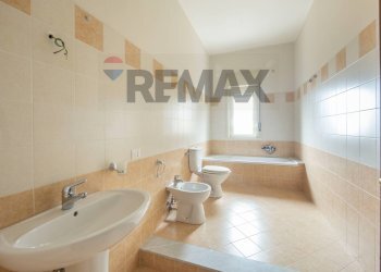 Bagno - Appartamento Via III retta ponente
 
16, Belpasso - foto 10