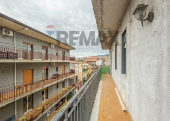 Balcone - Appartamento Via III retta ponente
 
16, Belpasso - foto 14