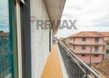 Balcone - Appartamento Via III retta ponente
 
16, Belpasso - foto 15