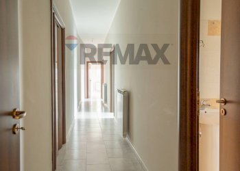 Hall / corridoio - Appartamento Via III retta ponente
 
16, Belpasso - foto 22