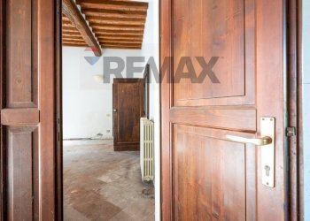Hall / corridoio - Trilocale Via Soragna
 
13, Luzzara - foto 9