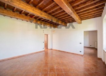 Stanza vuota - Quadrilocale Via Soragna
 
13, Luzzara - foto 15