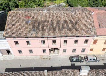 Edificio all\'aperto - Quadrilocale Via Soragna
 
13, Luzzara - foto 43