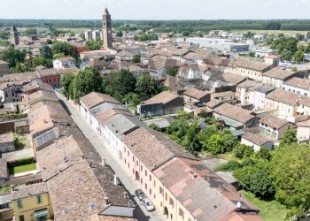 Edificio all\'aperto - Quadrilocale Via Soragna
 
13, Luzzara - foto 45