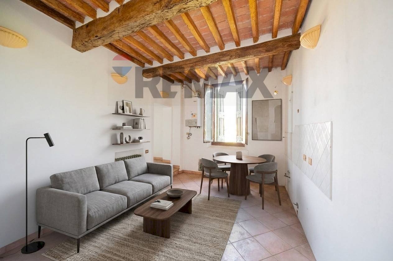 Sala da pranzo - Trilocale Via Soragna
 
13, Luzzara - foto 3