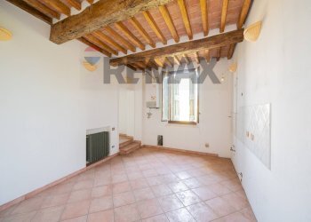 Stanza vuota - Trilocale Via Soragna
 
13, Luzzara - foto 14
