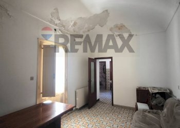 Soggiorno - Quadrilocale VIA IERONE I L'ETNEO
 
10, Siracusa - foto 24