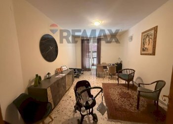 Sala da pranzo - Quadrilocale via santa lucia
 
143, Napoli - foto 27