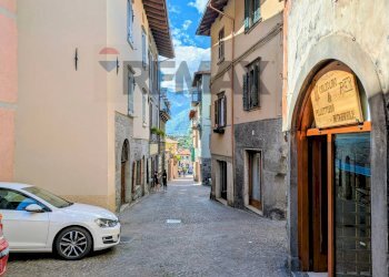 Edificio all\'aperto - Casa semi indipendente Via Contrinzio
 
40, Bienno - foto 2