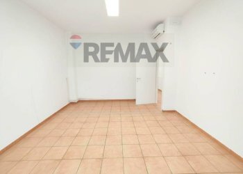 Stanza vuota - Three-room apartment strada volvera
 
25, Orbassano - photo 19