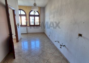 Stanza vuota - Appartamento Via Mantova
 
175, Cerea - foto 3