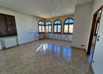 Stanza vuota - Appartamento Via Mantova
 
175, Cerea - foto 8