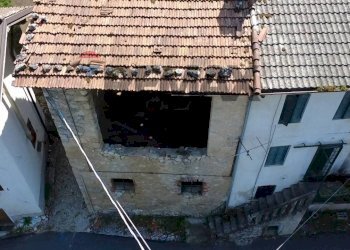 Edificio all\'aperto - Rustico via Bagattini di Sopra
3, Posina - foto 7